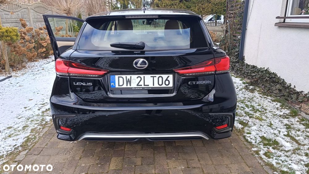 Lexus CT 200h Business Edition - 24