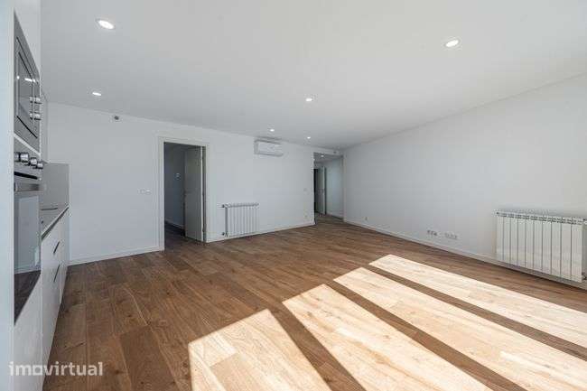 Apartamento T2 à venda no Porto - Grande imagem: 3/8