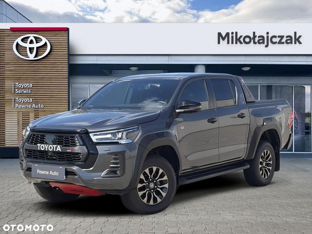 Toyota Hilux 2.8 D-4D Double Cab GR Sport 4x4 - 1