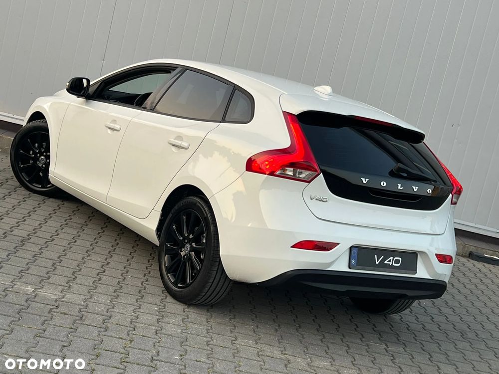 Volvo V40 - 14