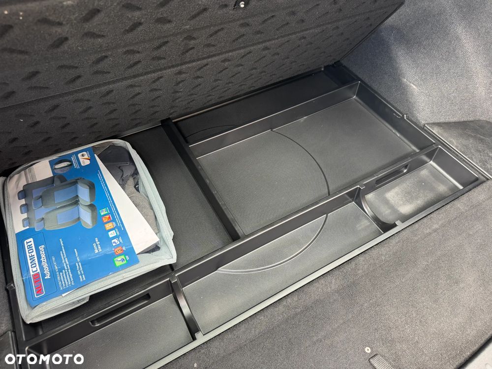 Kia Ceed 1.4 Comfort - 34
