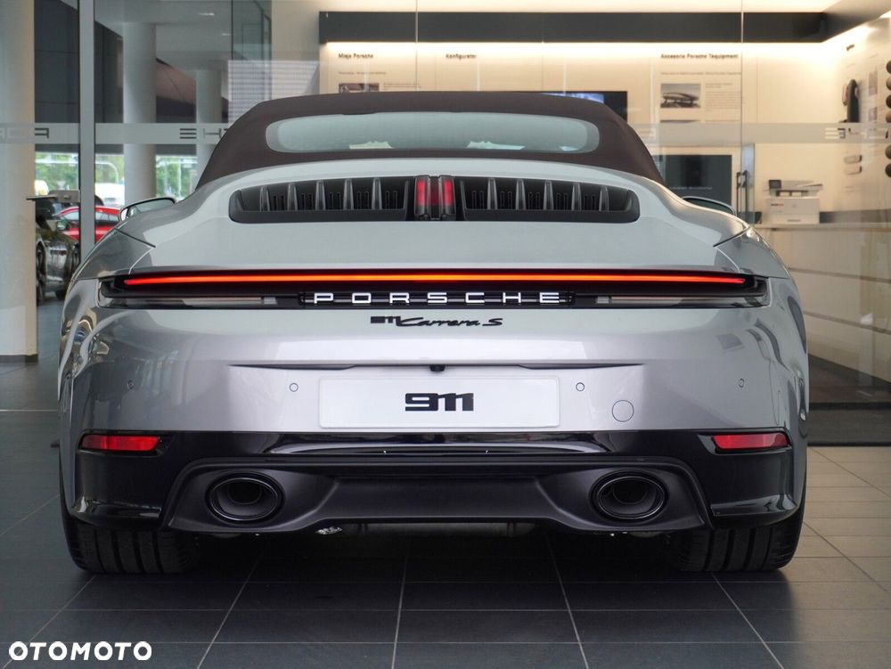 Porsche 911 Carrera S - 15