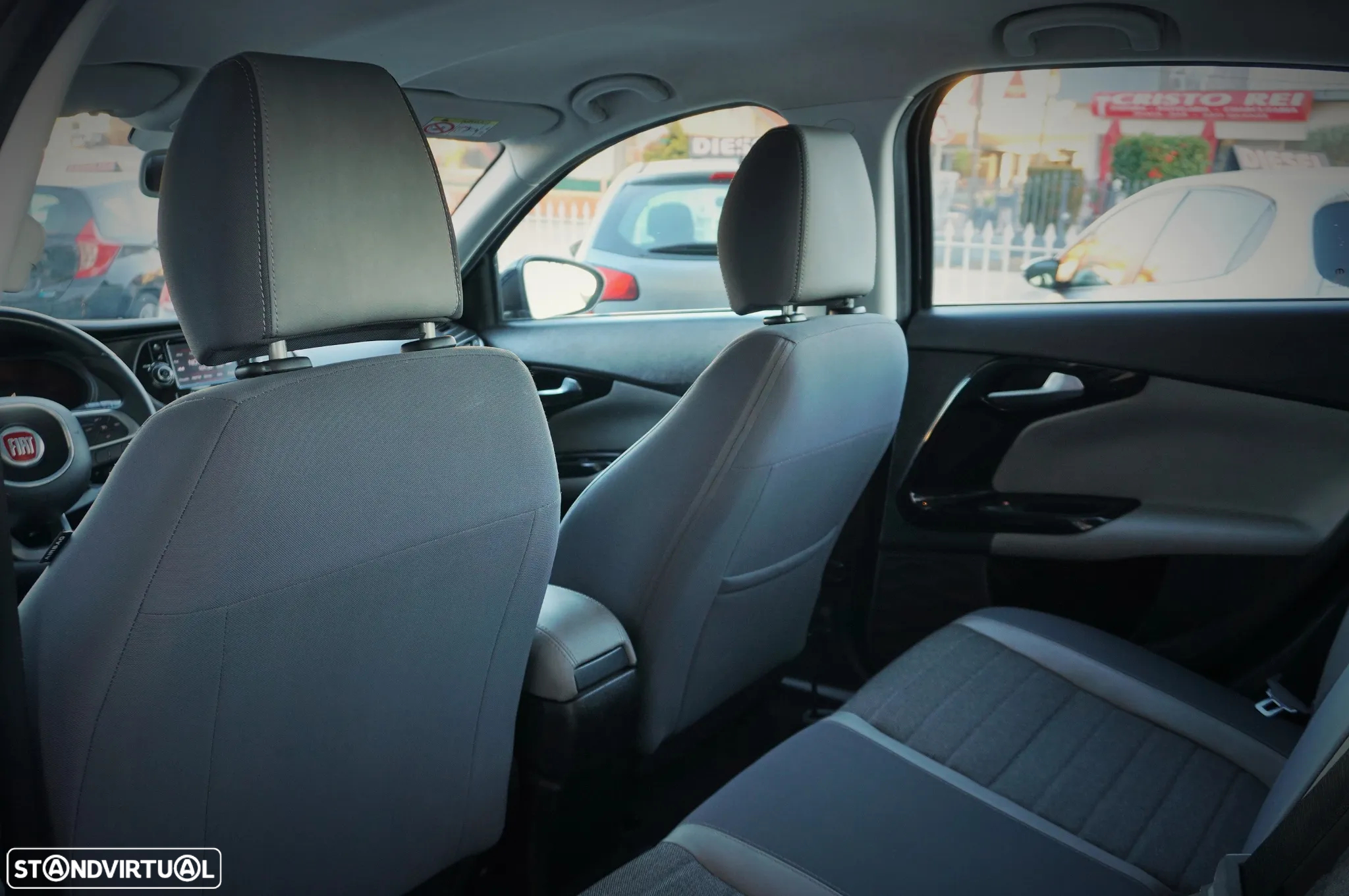 Fiat Tipo 1.3 M-Jet Lounge J17 - 12