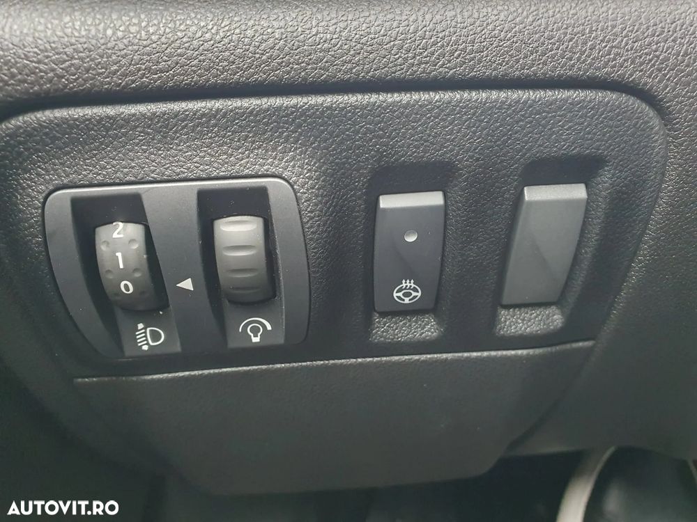 Renault Megane Blue dCi 116 EDC Intens - 24