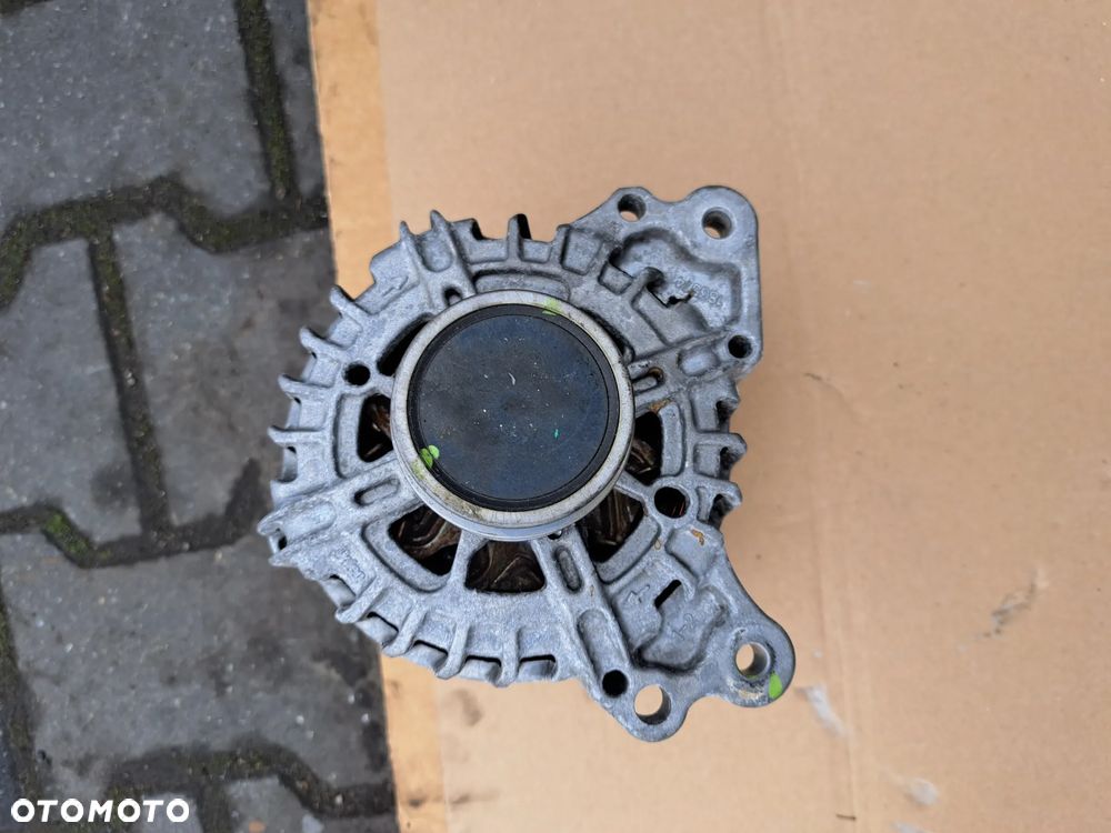 Skoda Octavia III alternator 1.5 tsi 04E903015G Volkswagen Golf VII Passat B8 Leon III arona audi - 3