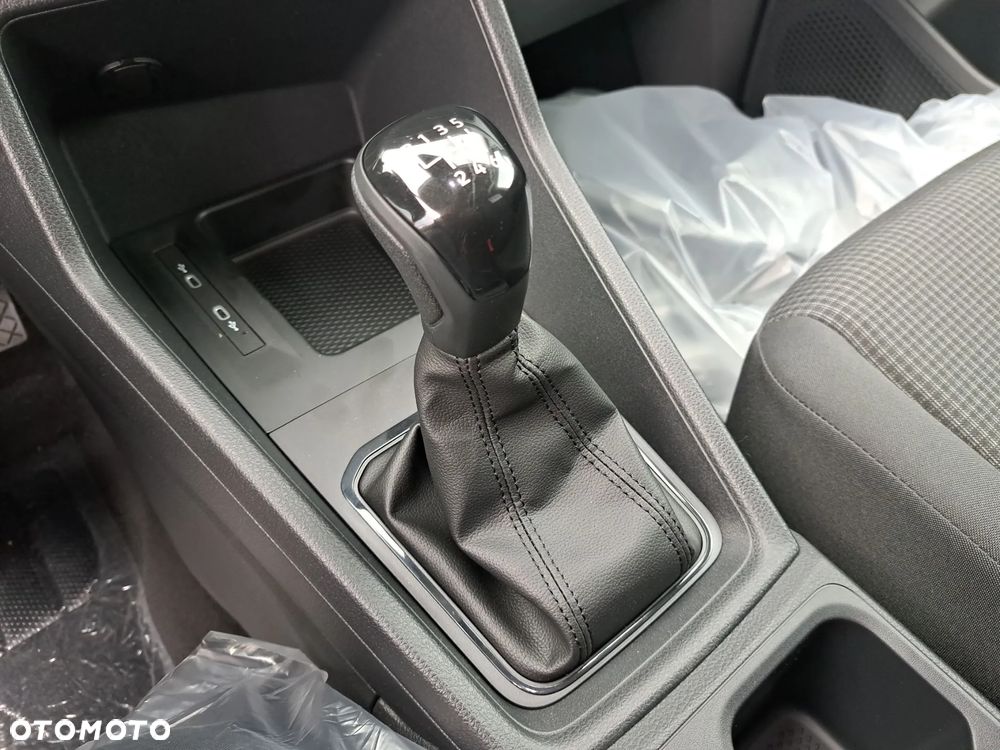 Volkswagen Caddy - 19
