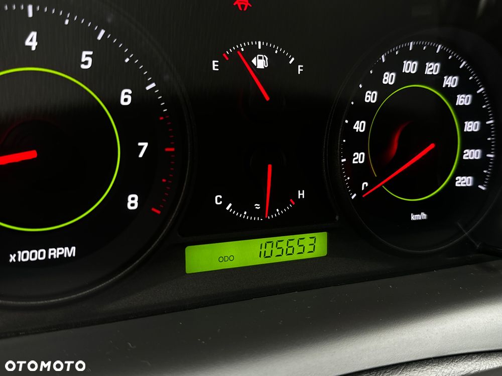 Chevrolet Captiva 2.4 LS - 25