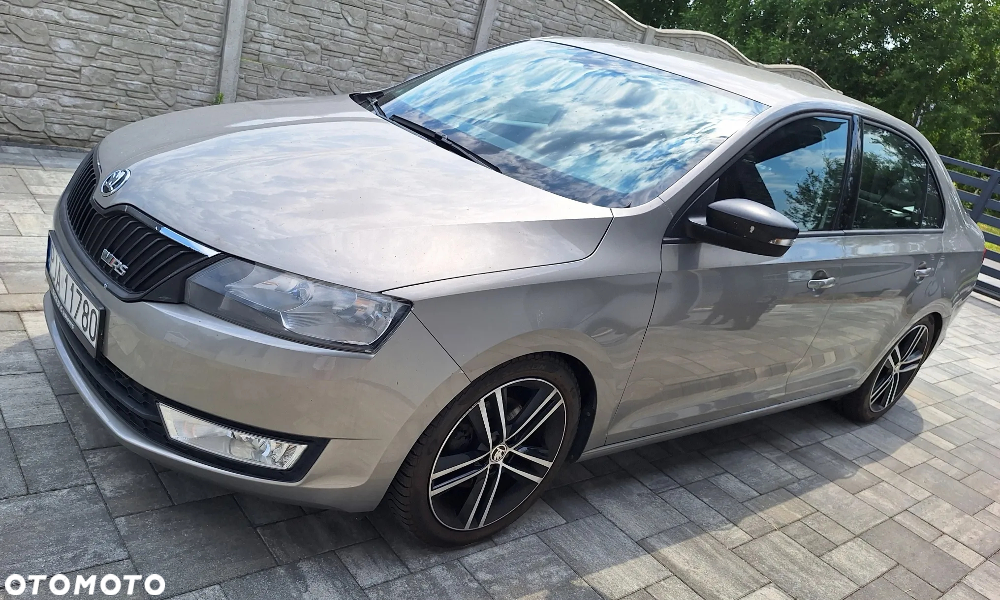 Skoda RAPID 1.2 TSI Active - 2