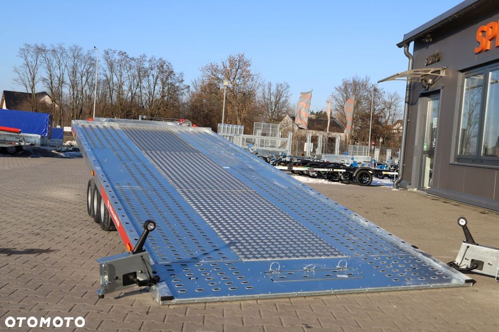 TEMARED /MARTZ CARKEEPER 5820/3 3,5T 580x207cm, Uchylna hydraulicznie , Wypełnienie blachą alu, 3 osie, DMC 3500kg ,koła 10C - 17