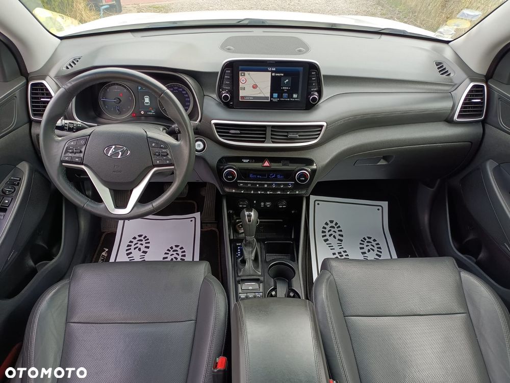 Hyundai Tucson blue 1.6 CRDi 2WD DCT Premium - 25