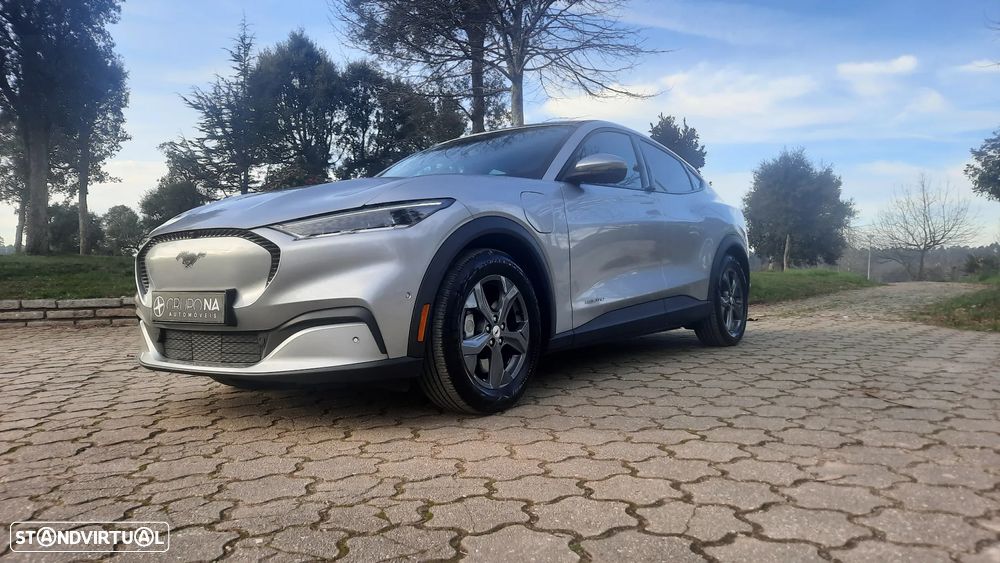 Ford Mustang Mach-E - 20