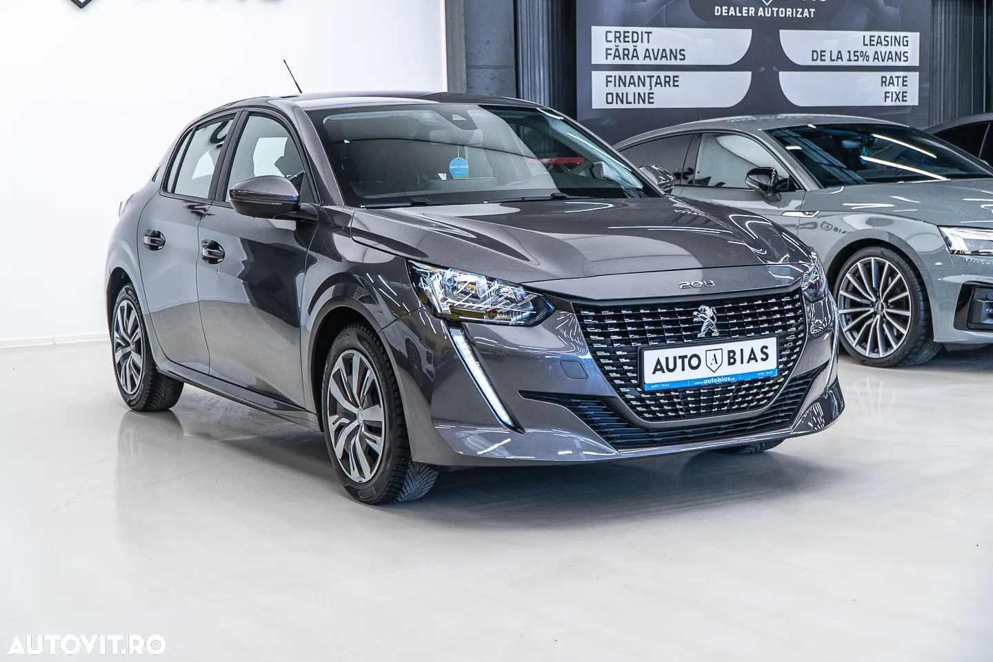 Peugeot 208 1.2L PureTech 100 S&S BVM6 Allure - 3