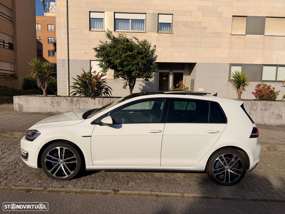 VW Golf - 2