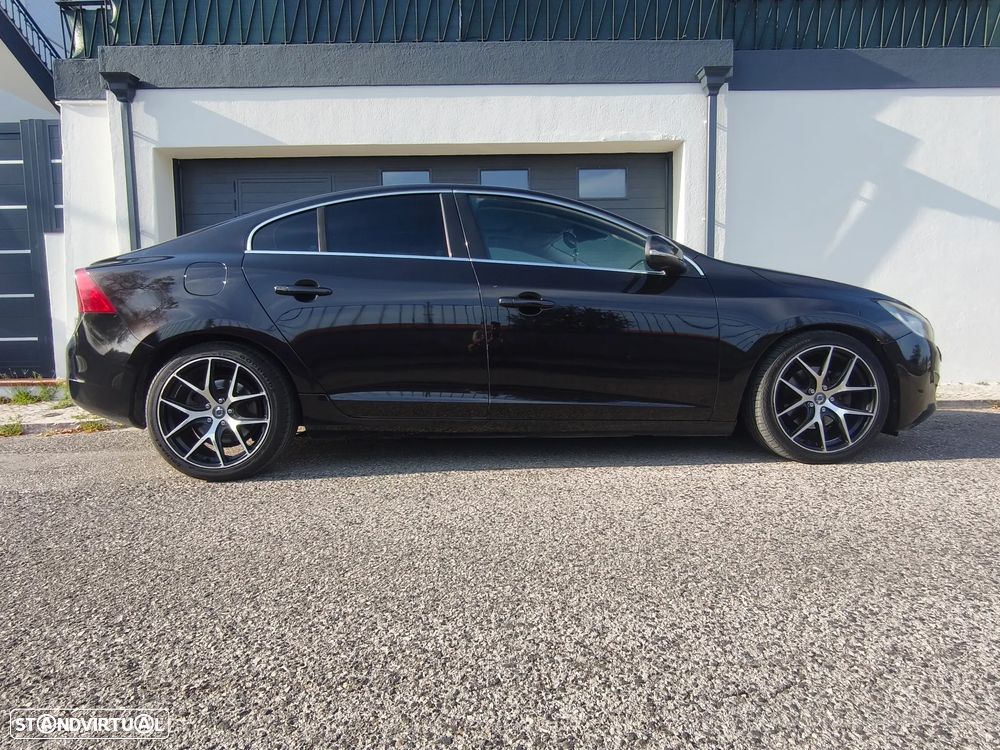 Volvo S60 2.0 D3 Momentum - 2