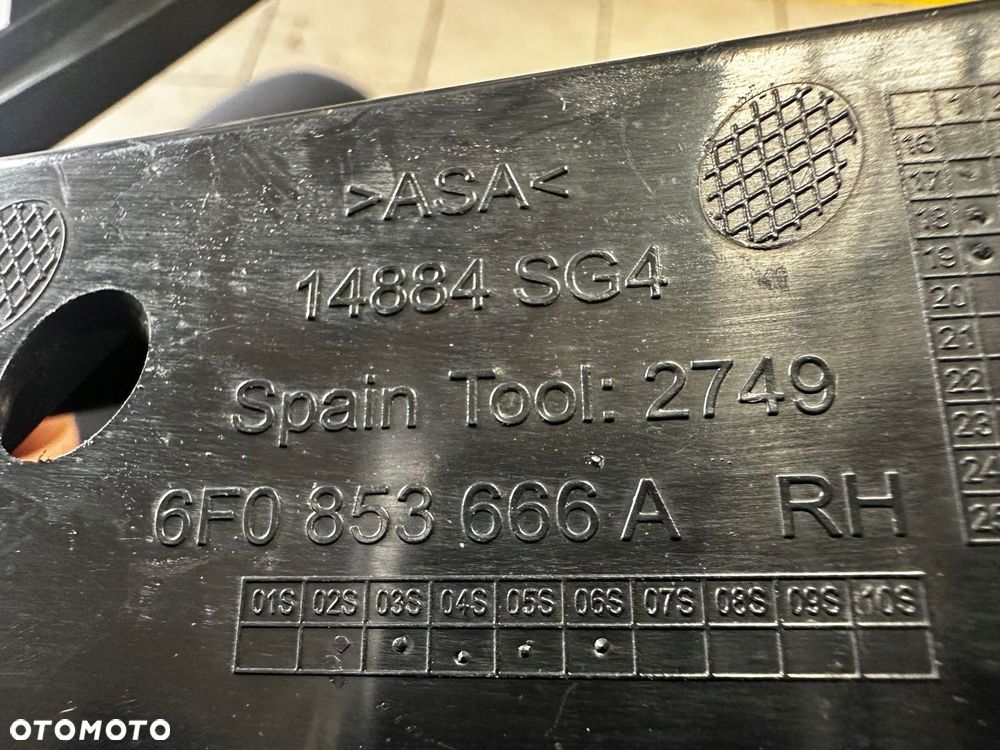 SEAT IBIZA V 5 6F0 16-21 KRATKA ZDERZAKA PRZÓD PRAWA - 6