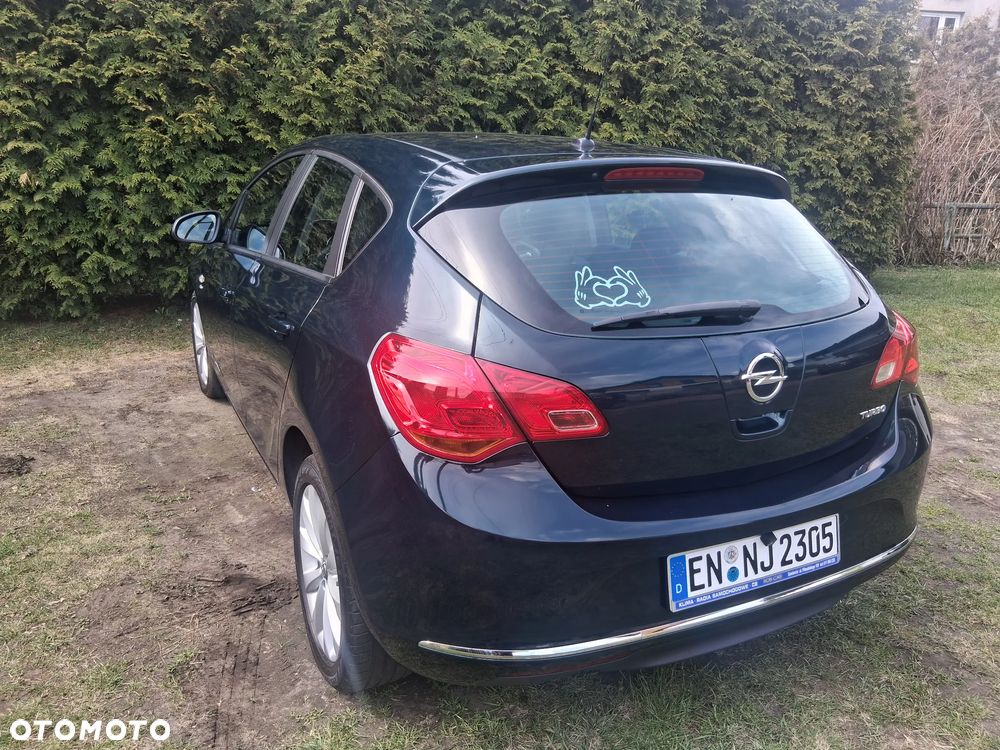 Opel Astra 1.4 Turbo Active - 24