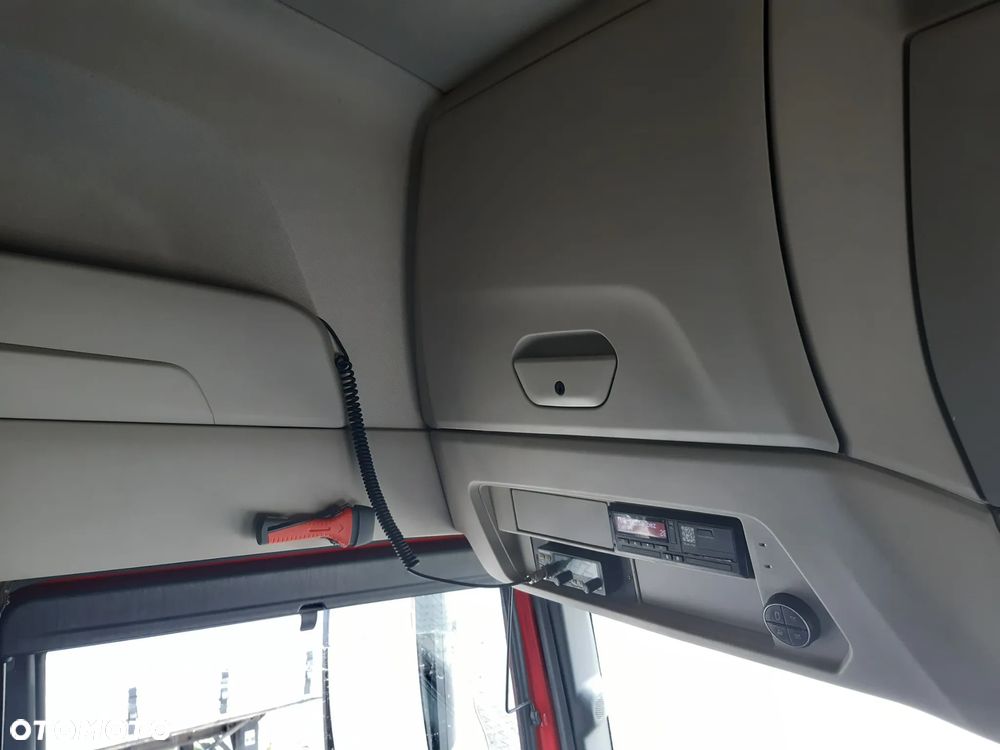 Iveco AS440ST/P (#33166) - 14