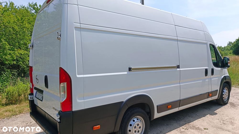 Opel Movano - 8