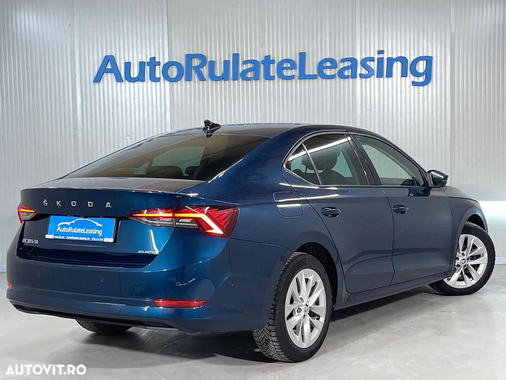 Skoda Octavia 2.0 TDI DSG Style - 4