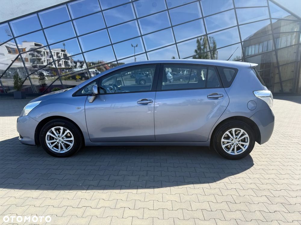 Toyota Verso 2.0 D-4D Edition - 3