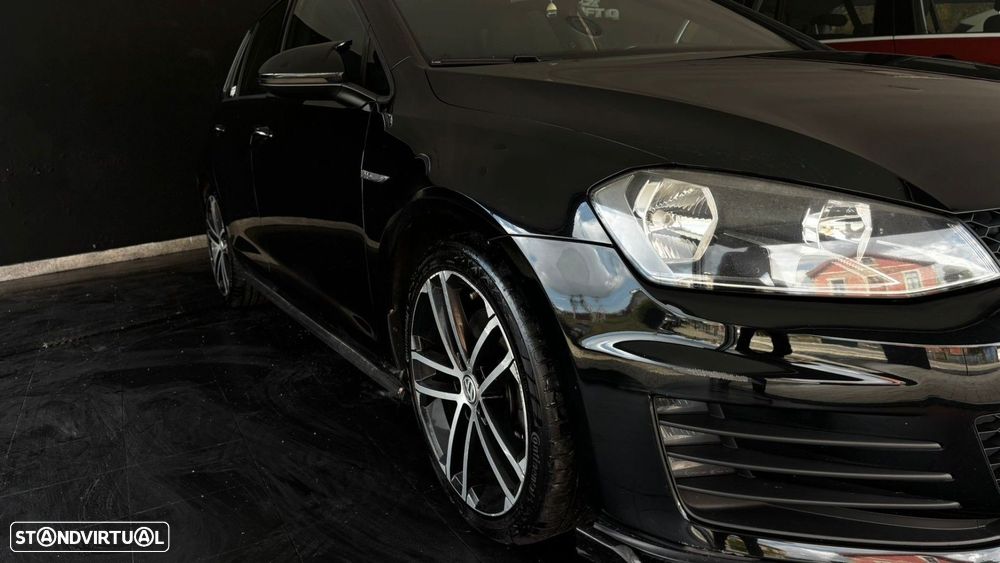 VW Golf 2.0 TDI GTD - 12