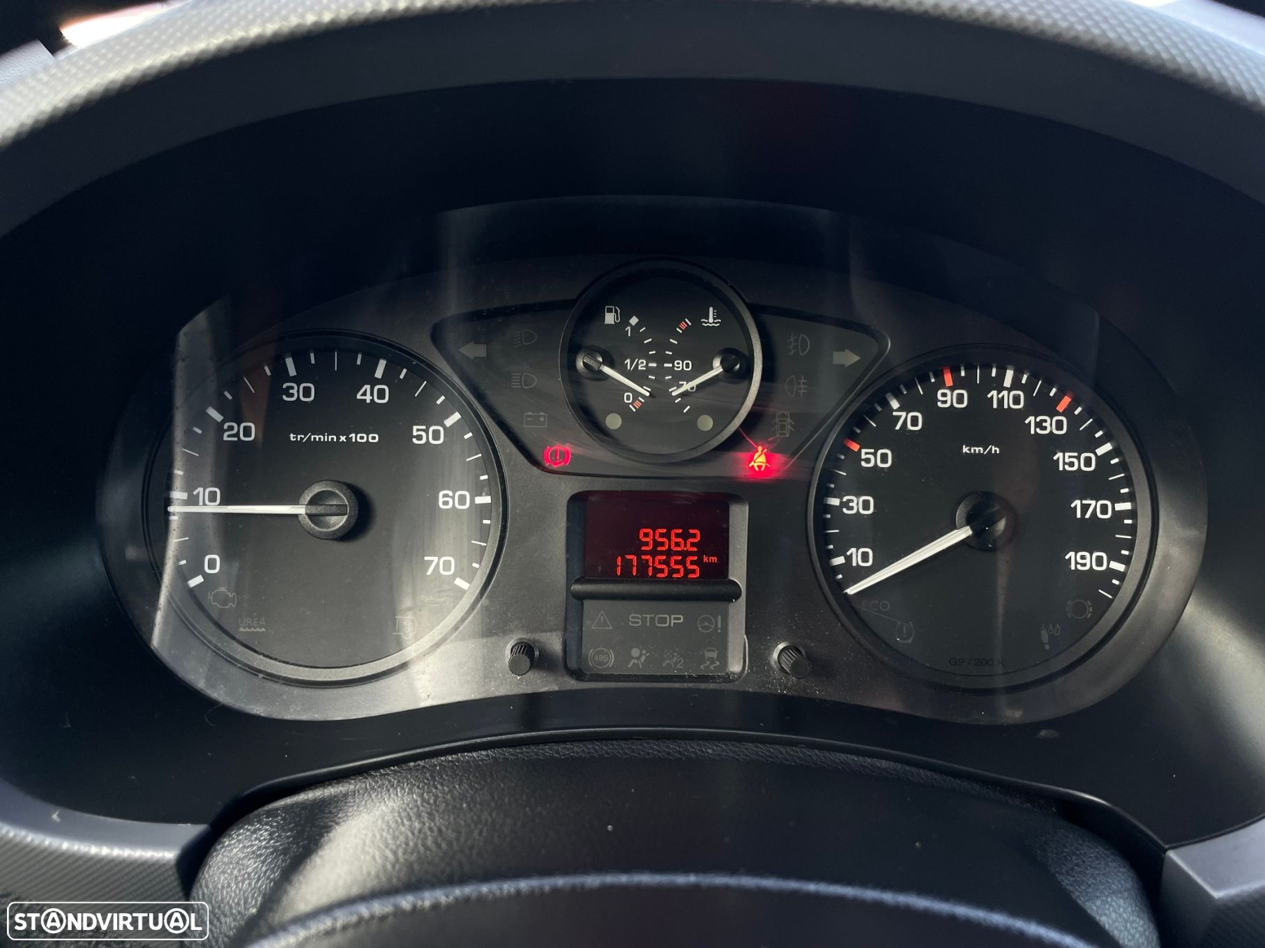 Peugeot Partner 1.6 BlueHDi L1 Premium 3L - 16