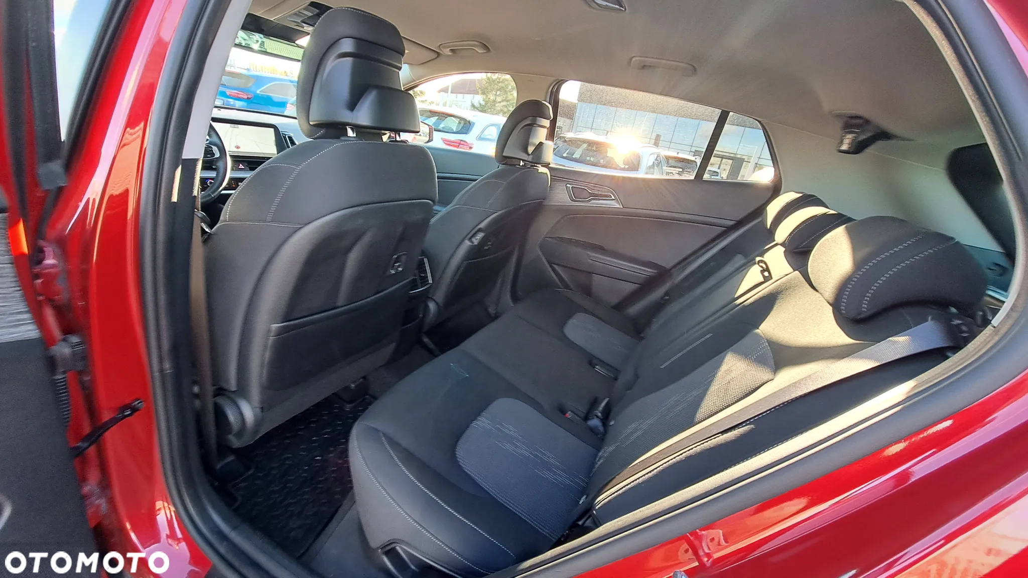 Kia Sportage 1.6 T-GDI HEV L 4WD - 27