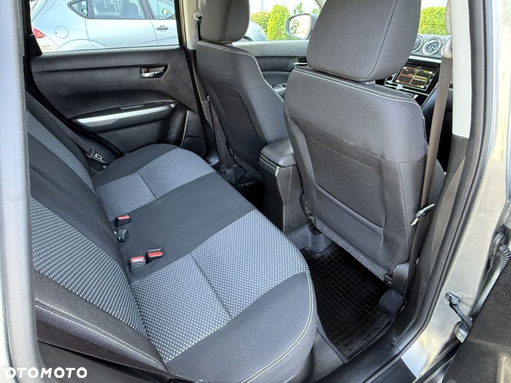 Suzuki Vitara 1.4 Boosterjet SHVS Premium 2WD - 34