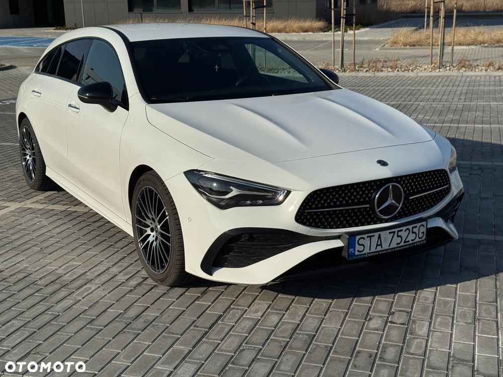 Mercedes-Benz CLA 200 mHEV AMG Line 7G-DCT - 1