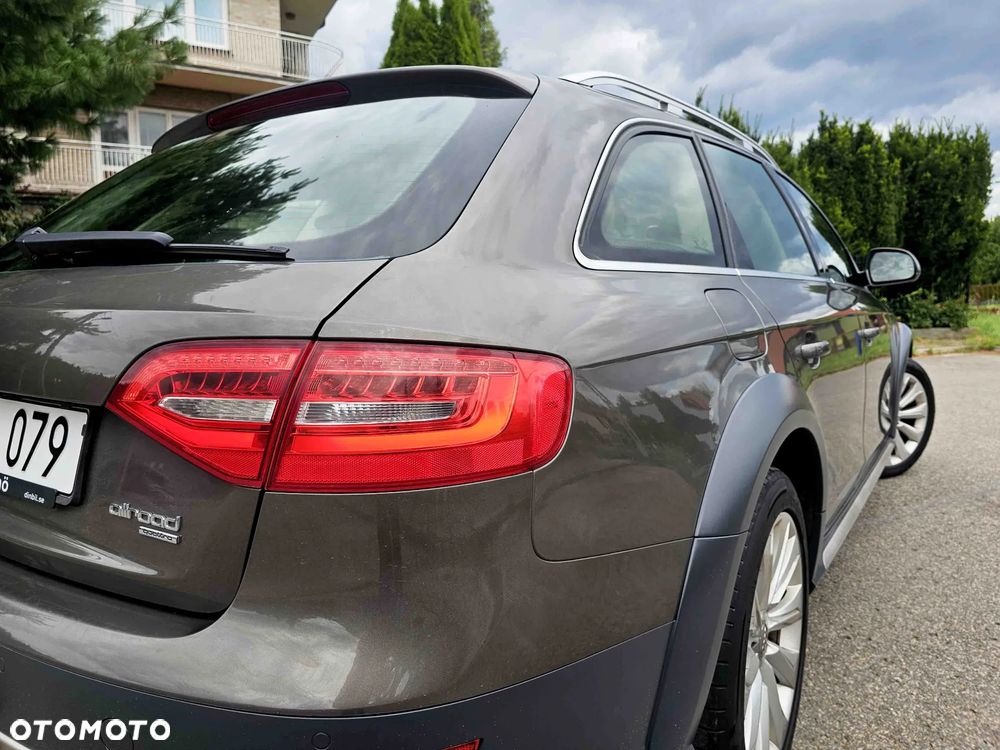 Audi A4 Allroad 2.0 TDI DPF S tronic - 5