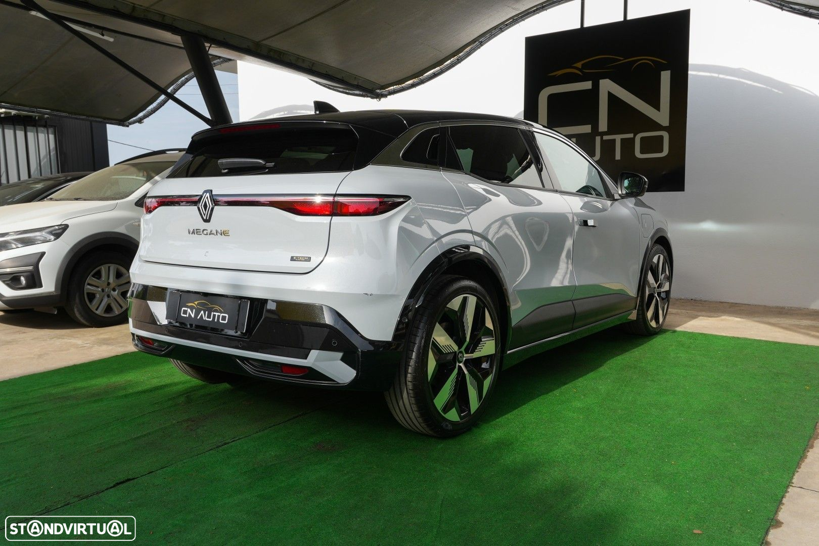 Renault Mégane E-Tech - 9