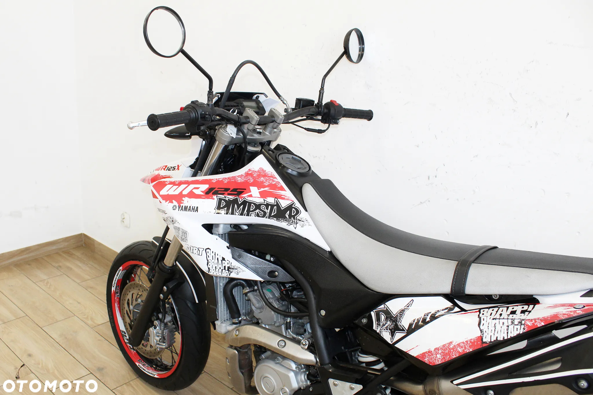 Yamaha WR - 9