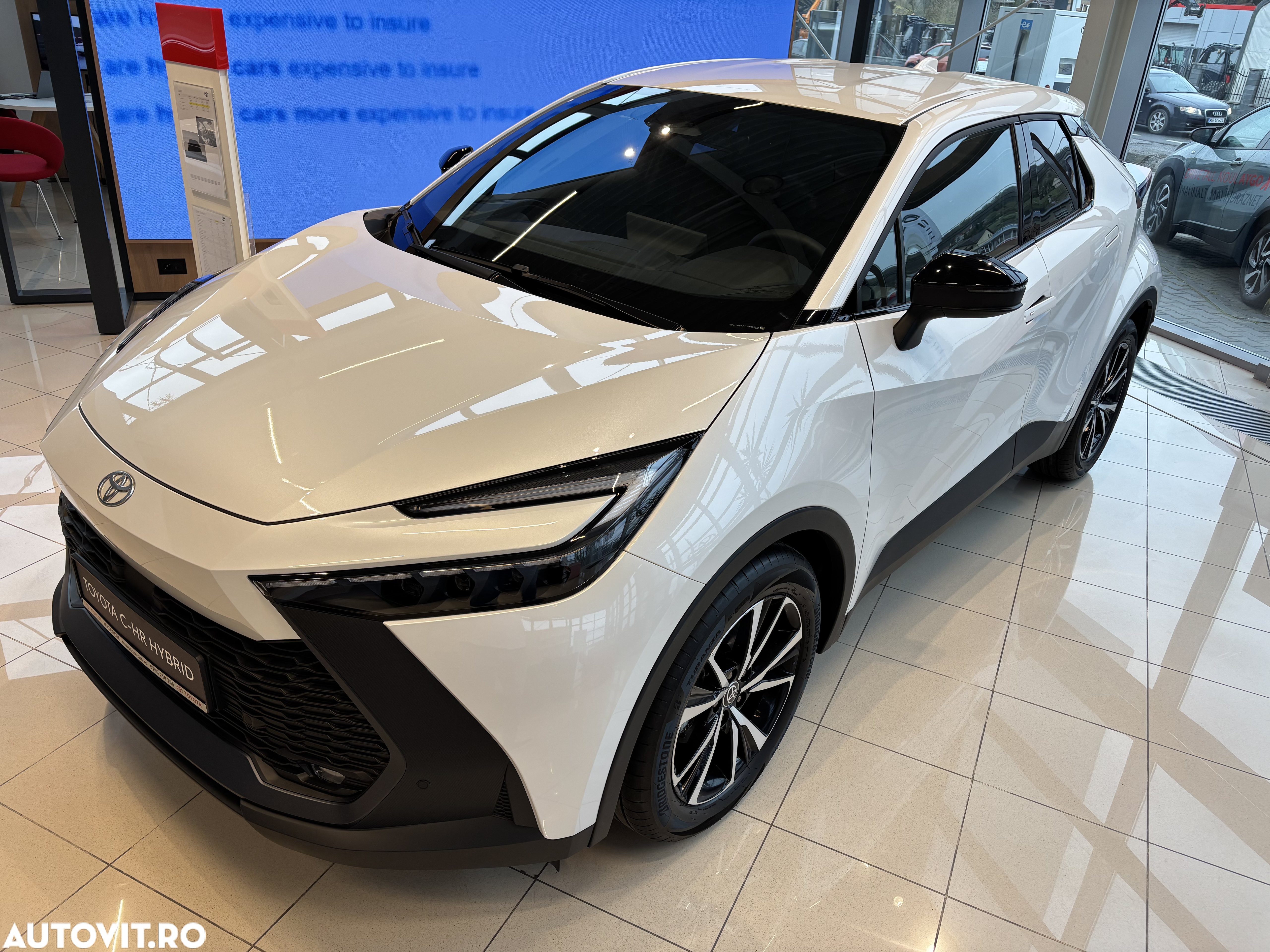 Toyota C-HR - 6
