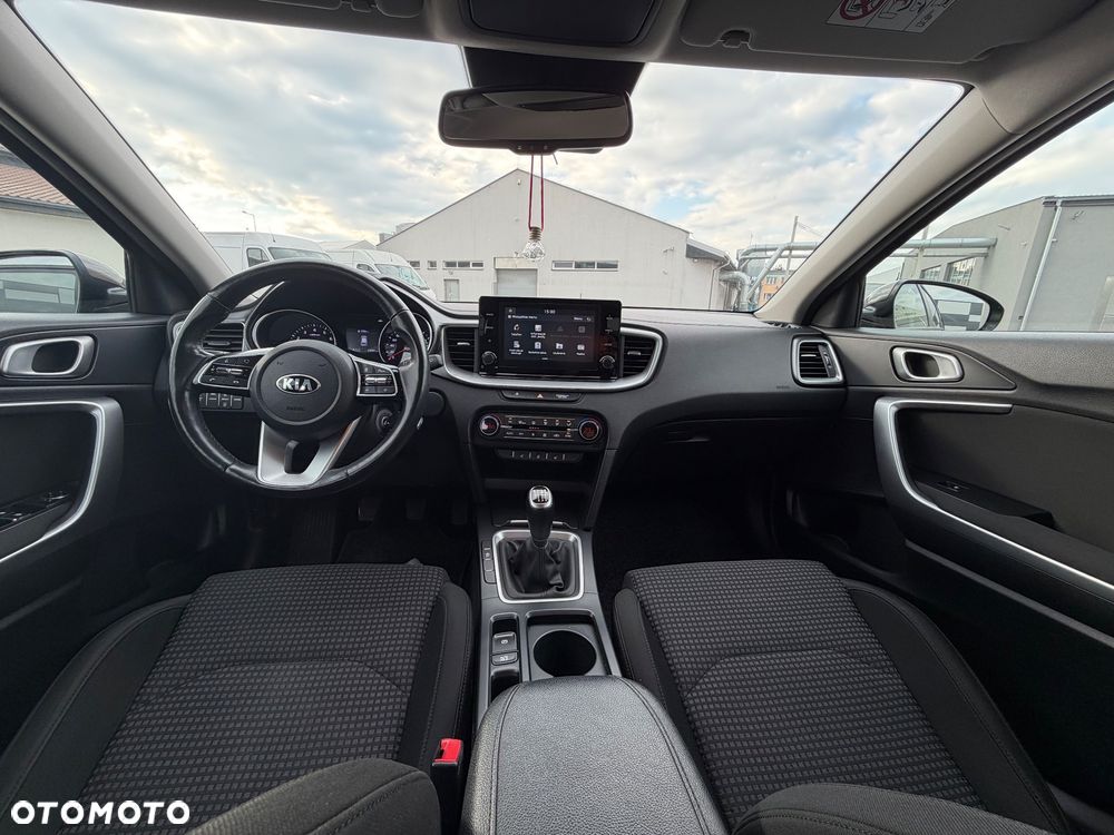 Kia Ceed 1.0 T-GDI 100 OPF Vision - 19