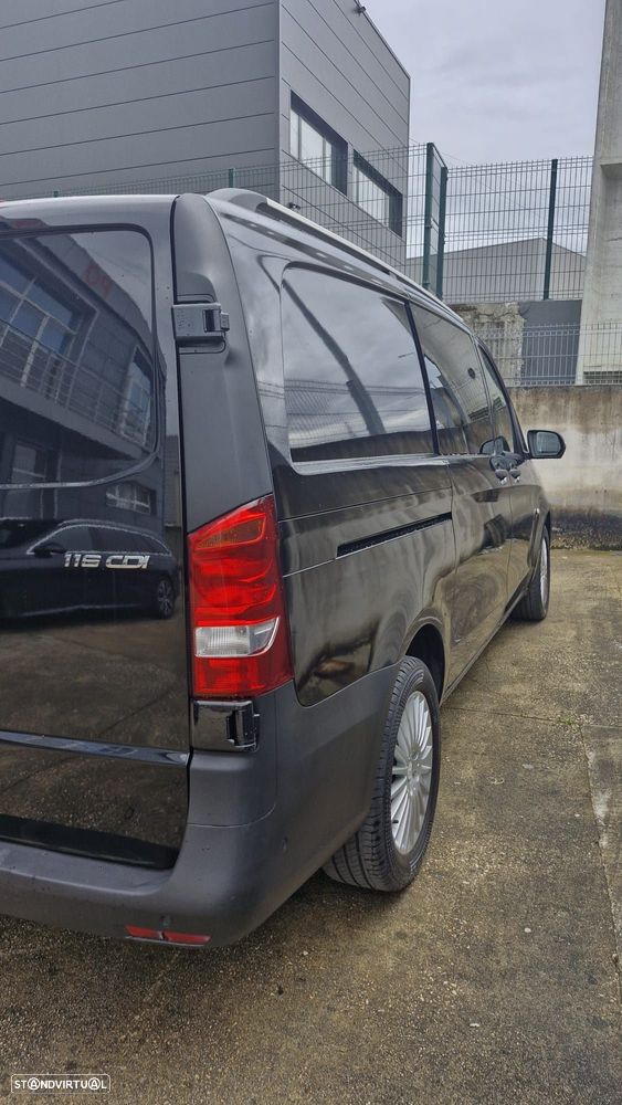 Mercedes-Benz V 200 - 4