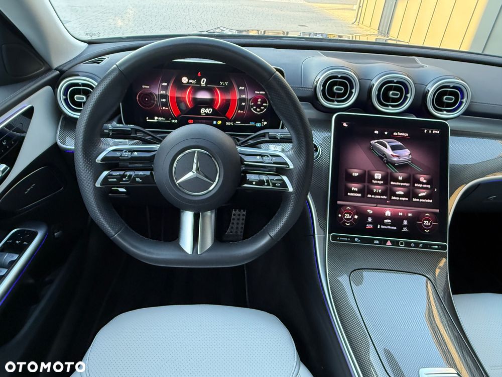 Mercedes-Benz Klasa C 300 mHEV 4-Matic AMG - 19