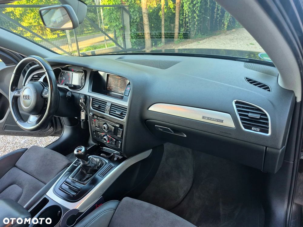 Audi A4 Avant 2.0 TDI DPF quattro S line Sportpaket - 20