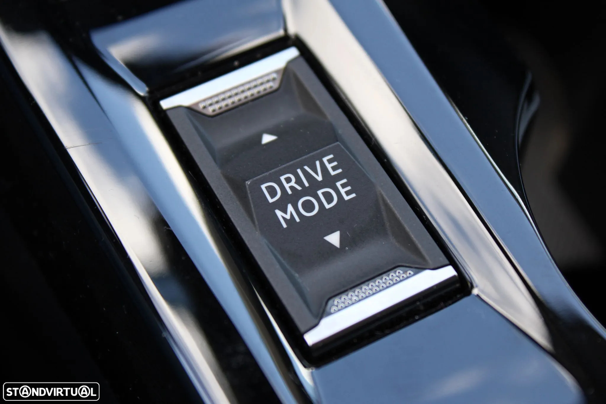 Peugeot e-208 50 kWh Active Pack - 27