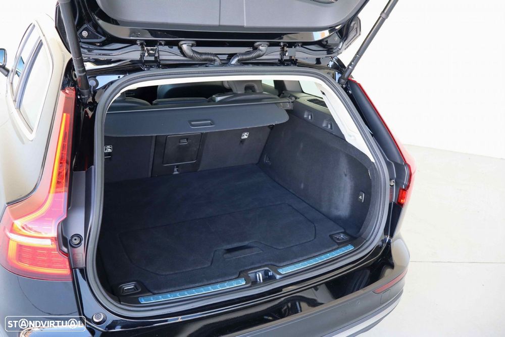 Volvo V60 2.0 T6 AWD TE Plus Bright - 13