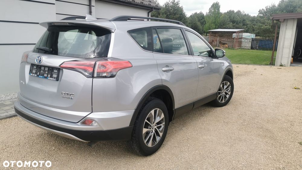 Toyota RAV4 Hybrid Premium 4x2 - 9