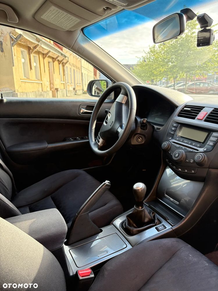 Honda Accord 2.0 Comfort - 20