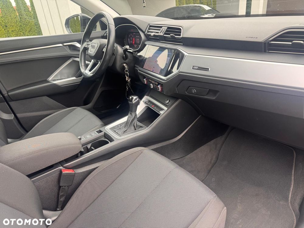 Audi Q3 2.0 TDI S tronic - 19