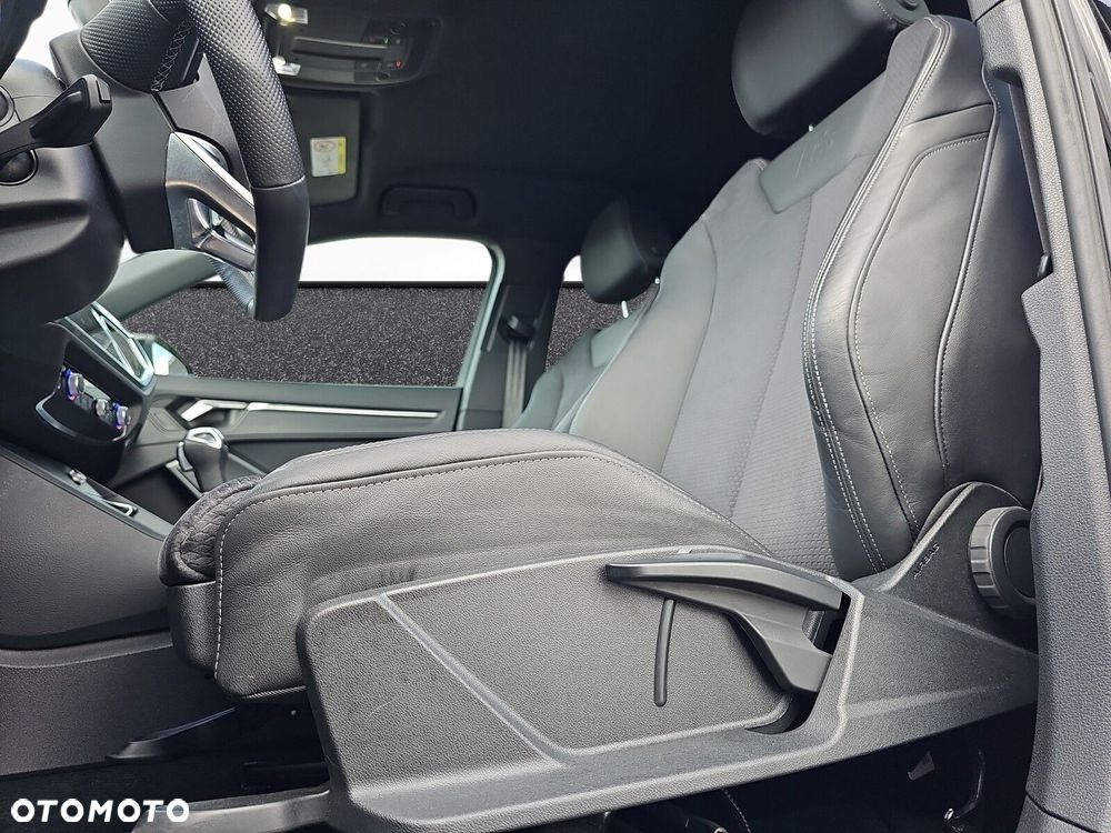 Audi Q3 - 10
