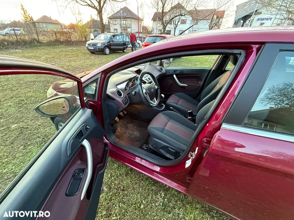 Ford Fiesta 1.4 Titanium - 9