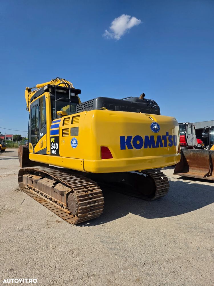 Komatsu PC240 NLC-11 Excavator pe senile - 5