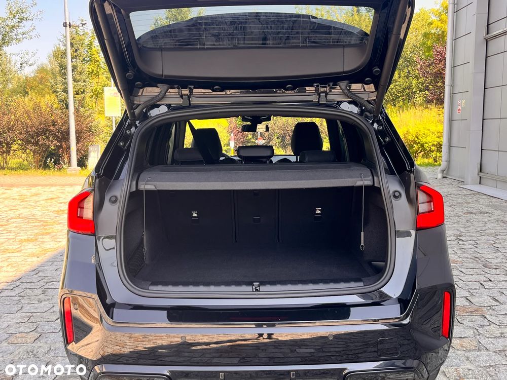 BMW X1 sDrive18i - 21