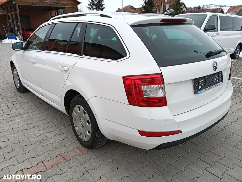 Skoda Octavia - 3