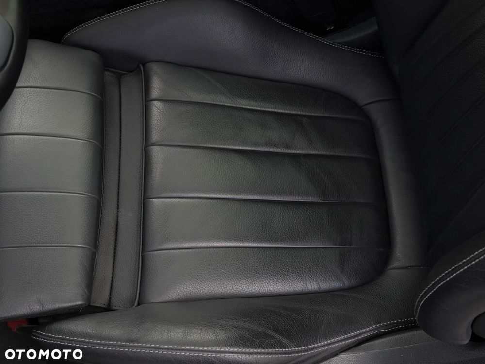 Mercedes-Benz Klasa E 220 d 4-Matic Avantgarde - 37