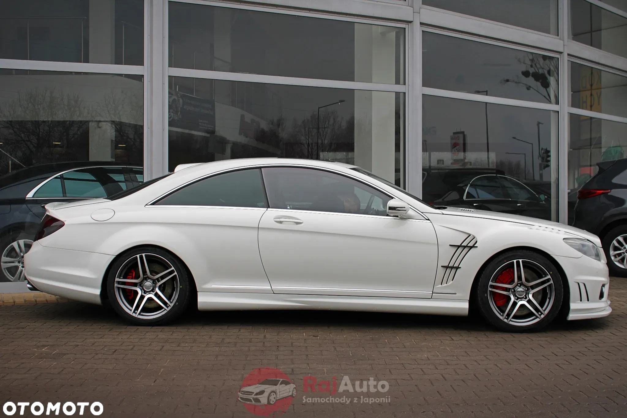 Mercedes-Benz CL 63 AMG 7G-TRONIC - 6