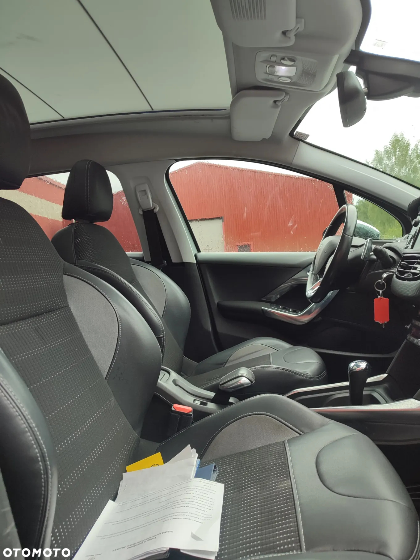 Peugeot 2008 1.6 e-HDi Active S&S - 17